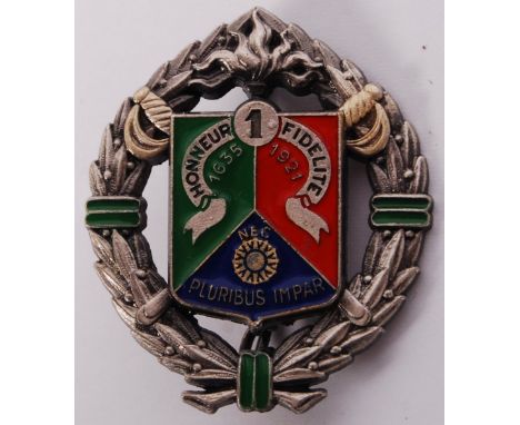 A post WWI First World War French Special Forces enamel pin badge with ' Honneur Fidelite 1921 Pluribus Impar ' present to fr