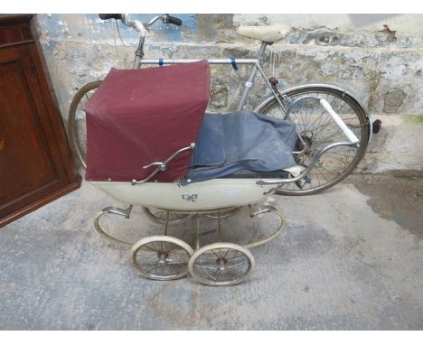 VINTAGE SILVER CROSS PRAM, FOR RESTORATION 