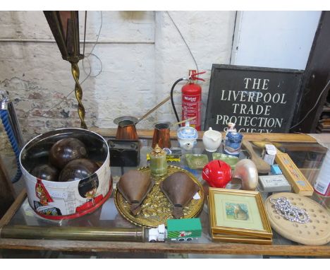 SUNDRY LOT INCLUDING COPPER AND BRASS SET OF VINTAGE BOWLS, ETC. 