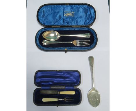 TWO CASED HALLMARKED SILVER SPOON AND FORK SETS PLUS HALLMARKED SILVER SPOON 