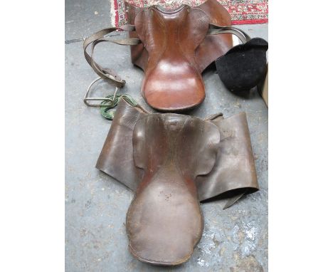 TWO VINTAGE LEATHER HORSE SADDLES PLUS HAT 