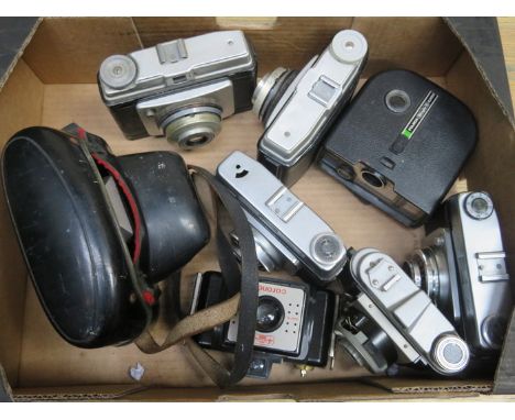 MIXED LOT OF VINTAGE CAMERAS 