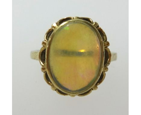 A 9ct opal set ring, finger size K.