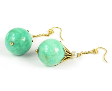 A PAIR OF TURQUOISE, CULTURED PEARL AND GOLD EARRINGS  