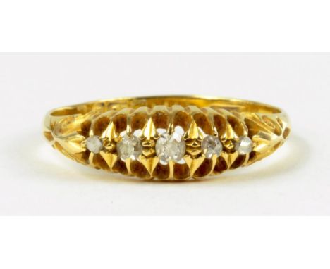 A DIAMOND FIVE STONE RING IN 18CT GOLD, CHESTER, DATE LETTER RUBBED, CIRCA 1910, 2.5G GROSS