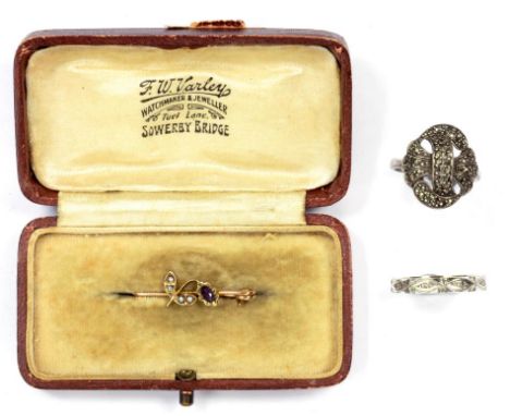 A GOLD AND GEM SET BAR BROOCH, A MARCASITE RING AND A (CHIPPED) DIAMOND ETERNITY RING