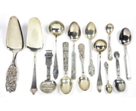 MISCELLANEOUS SCANDINAVIAN SILVER FLATWARE, VARIOUS MAKER'S, EARLY/MID 20TH CENTURY, 12OZS