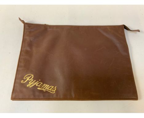 1930s Vintage Leather Silk Lined Pyjama Case 