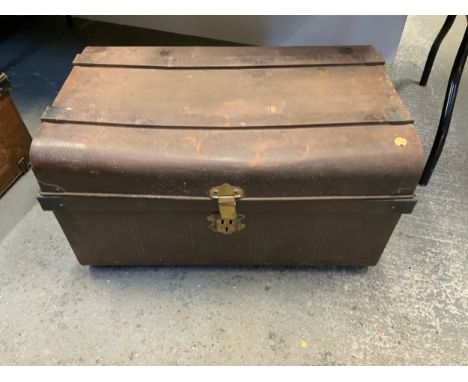 Tin Trunk 