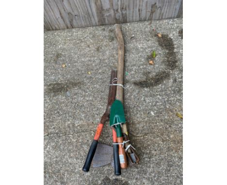 Axes and Garden Tools 