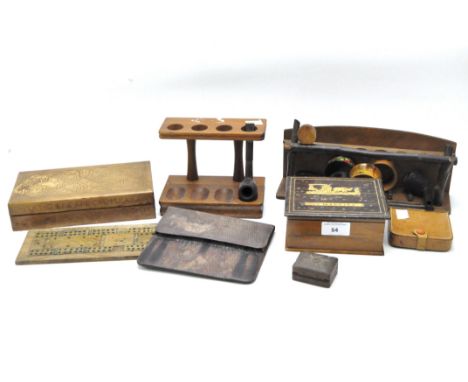 A quantity of assorted treen, to include a cigar holder, snuff box, napkin rings and more, some items with painted and inlaid