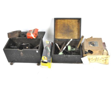 Two wooden boxes containing tools, mostly for cars, together with a Bosch sander, and Primus telescope, both in the original 