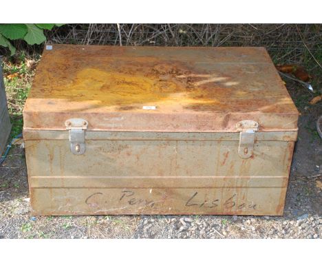 Metal trunk 32'' x 21'' x 16'' high