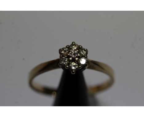9ct Gold Diamond Cluster Ring