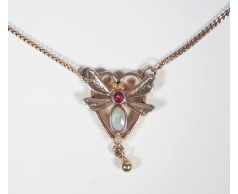 LIBELLENANHÄNGER, Jugendstil Epoche, wohl925er Silber vergoldet, Körper aus zwei Perlchen, Amethyst und kleiner Opal, feines 