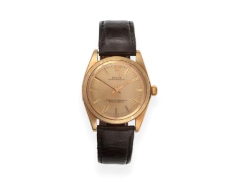 A 14ct Gold Automatic Centre Seconds Wristwatch, signed Rolex, Superlative Chronometer Officially Certified, model: Oyster Pe