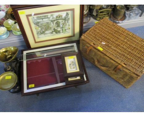 A mixed lot to include a wooden framed wall hanging display cabinet with internal glass shelves, cast iron and brass kitchen 