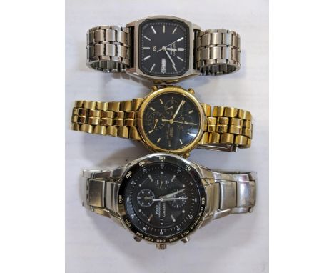 Three gents Seiko wristwatches to include two chronograph quartz watchesLocation: 