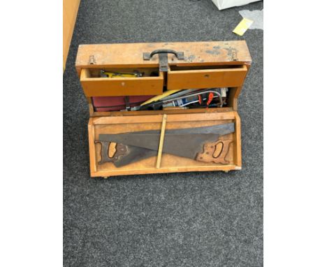 Carpenters wooden tool chest and a selection of tools includes saws etc