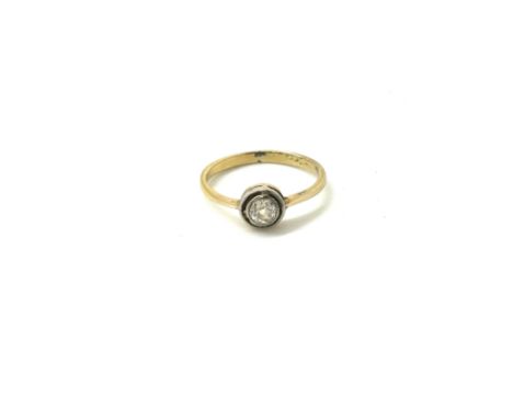 18ct gold diamond ring, weight approximately 2.1 grams ring size l/m