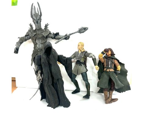 Selection of vintage ' Lord of the Rings' figurines dated 2001, 2002 to include ' The Sauron', ' Faramir' etc