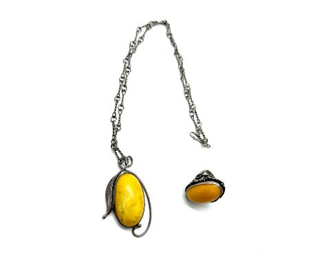 Large vintage silver and amber ring and pendant, approximate weight 33g