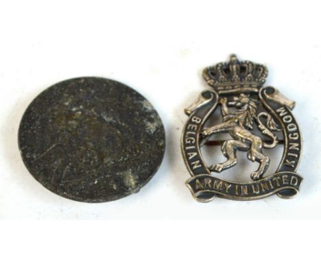 A white metal Belgian Kingdom Army in United badge and a Nazi badge, the reverse stamped "M9/162 Gebr.Render" (2).