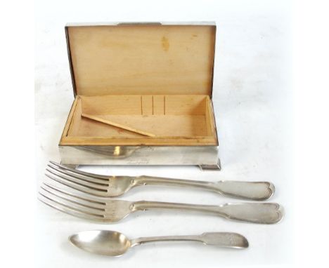 An Elizabeth II hallmarked silver rectangular cigarette box with engine turned decoration to the hinged lid and with four bra