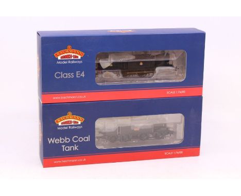 Bachmann: A boxed Bachmann, OO Gauge, Class E4 32556 BR Black Early Emblem, locomotive, Reference 35-077. Together with anoth