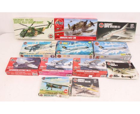 Airfix: A collection of assorted boxed Airfix aircraft model kits, to include: Super Jolly Green Giant, Dassault Super Myster