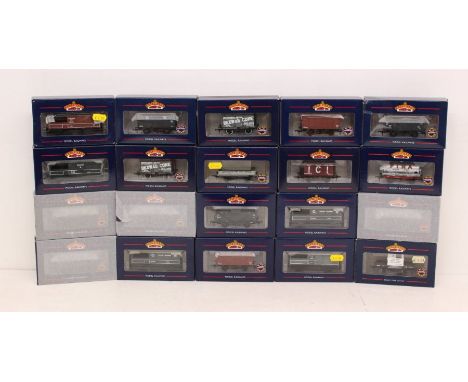 Bachmann: A collection of twenty boxed Bachmann, OO Gauge rolling stock wagons to comprise references: 37-928, 37-730, 37-711