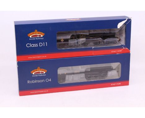 Bachmann: A boxed Bachmann, OO Gauge, Robinson O4 3547 LNER Black, locomotive and tender, Reference 31-005. Together with ano