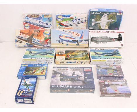 Model Kits: A collection of assorted boxed aircraft model kits, to include: Aoshima, Hobby 2000, Minicraft, Revell, Hasegawa,
