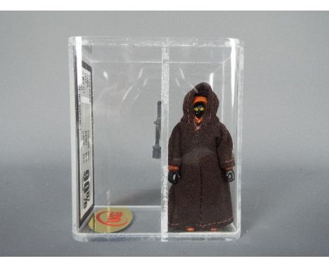 Star Wars - A loose vintage and gold graded Star Wars 'A New Hope' 3 3/4 action figure 'JAWA' . The figure is UK Graded at 85
