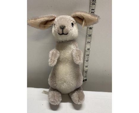 A limited edition Steiff Rabbit 02000