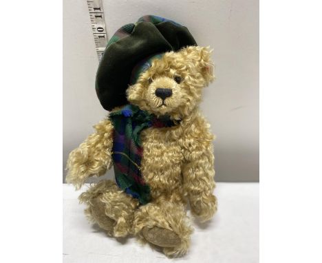 A limited edition Steiff 'Teddy 30 Blonde' 00918