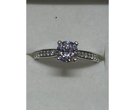 A stamped 925 silver ring