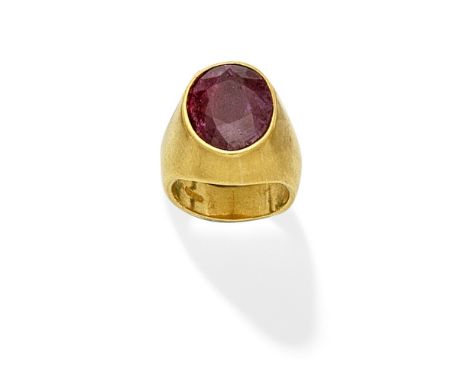 RUBY RINGSet with an oval-cut ruby, within a brushed mount,  ring size approx. H½ (leading edge)For further information on th