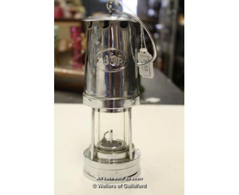 *PATTERSON VINTAGE MINERS GAS LAMP GATESHEAD TYPE B7 CHROME PLATED  [LQD79](LOT SUBJECT TO VAT)