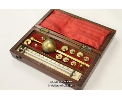 *SIKES HYDROMETER BRASS ALCOHOL TESTING KIT  T.O BLAKE [LQD79] (LOT SUBJECT TO VAT)
