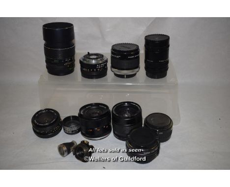 11 x mixed small camera lenses including Paragon 28mm, Super Carenar 135mm, Pax telephoto lense, Vivitar, DOI HQ and Taylor H