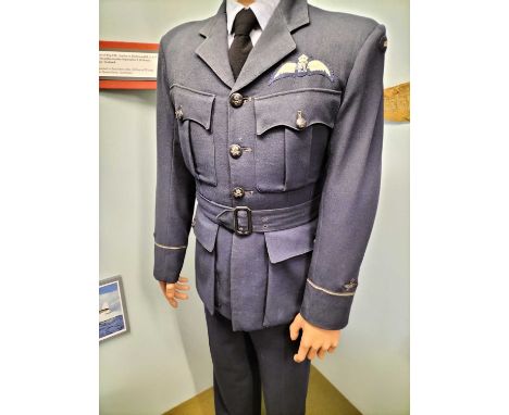 The War Gallery Royal Australian Air Force WW2 uniform   The uniform of "Flying Officer Gordon A .Mc Dougall R.A.A.F." dresse