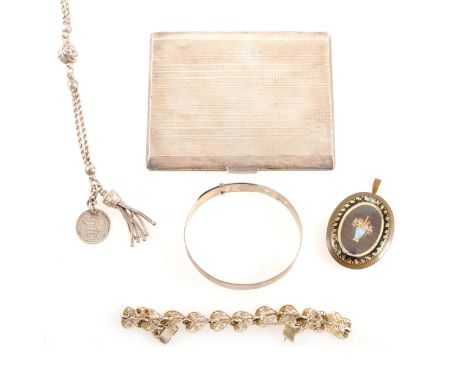 A silver cigarette case and vintage jewellery, the engine turned cigarette case 10cm x 8cm hallmarked Birmingham 1946 monogra