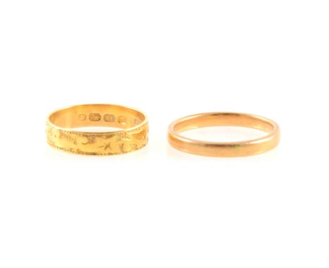 A 22 carat yellow gold wedding band, 2.7mm wide plain polished half D shape, hallmarked Birmingham 1940, approximate weight 3