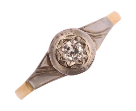 An 18ct gold 0.15ct solitaire diamond ring, setting height 7.3mm, size T, 3.1gNo damage or repair, diamond bright and white, 