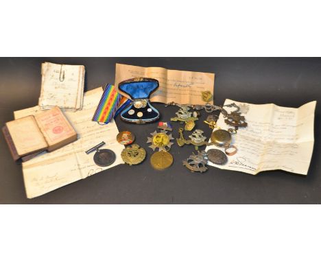 Medals, badges and jewellery - WWI the great war for civilisation 29052 pte C. Bough, another; Sherwood Foresters badges; an 