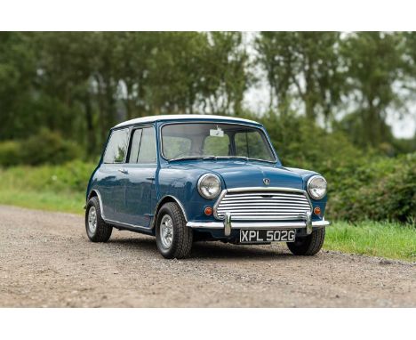 Registration - XPL 502GChassis No. - CA2SB/1296970AM.O.T. - ExemptOdometer - 45,255Immaculate in Island Blue, this example of
