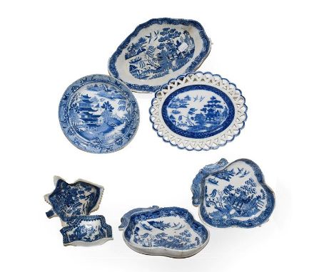 A Caughley leaf moulded pickle dish printed with the Fisherman and Cormorant pattern circa 1780, together with a similar pott