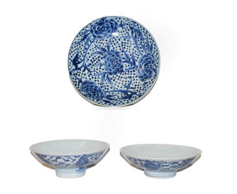 Two 19th century Chinese dishes, seal marks and another Chinese blue and white dish (3)