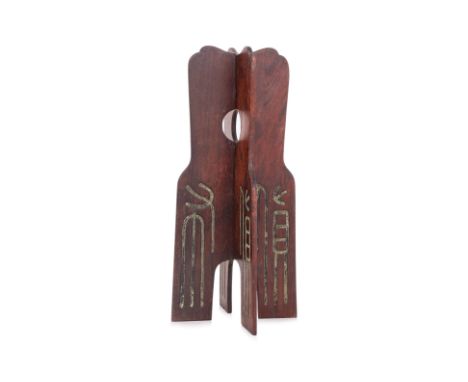 A HUANGHUALI QUAD-FORM HAT STAND
Late Qing, formed in two flat sections with archaistic characters to each side of feet, uppe